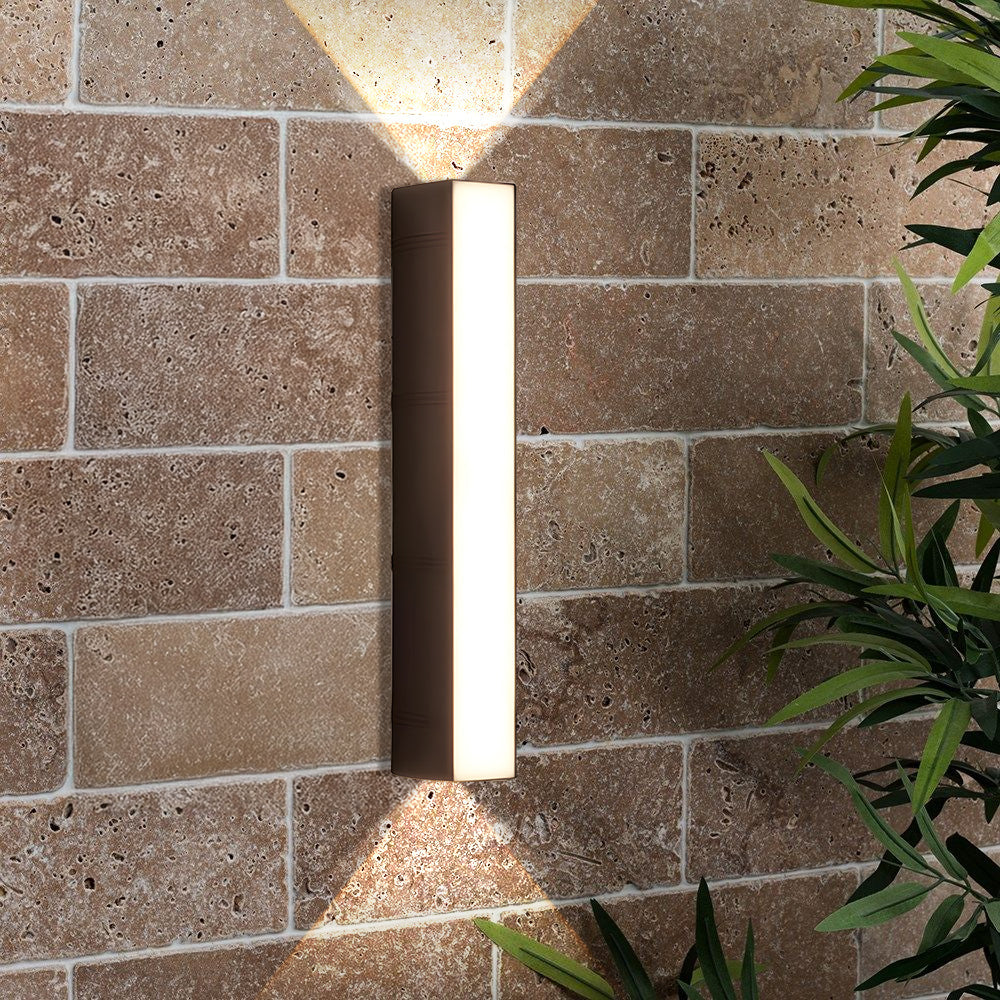 VELORE – Sleek Aluminum LED Outdoor Wall Light