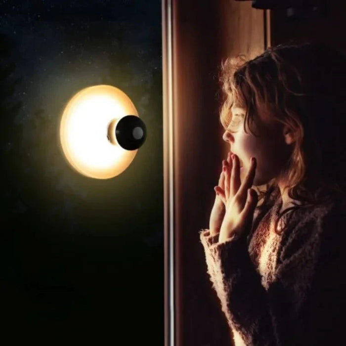 VISTALUX – Rechargeable Suction LED Wall Light
