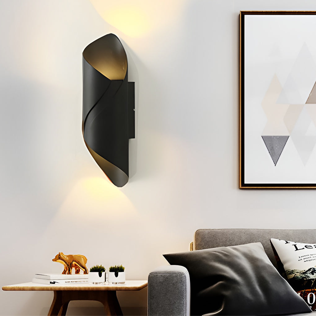 NIGHTLOX – Modern LED Outdoor Wall Fixture