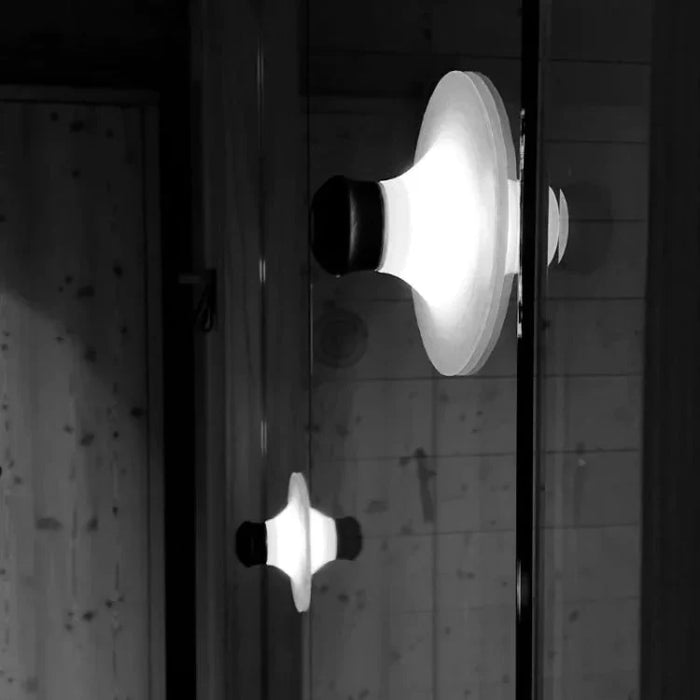 VISTALUX – Rechargeable Suction LED Wall Light