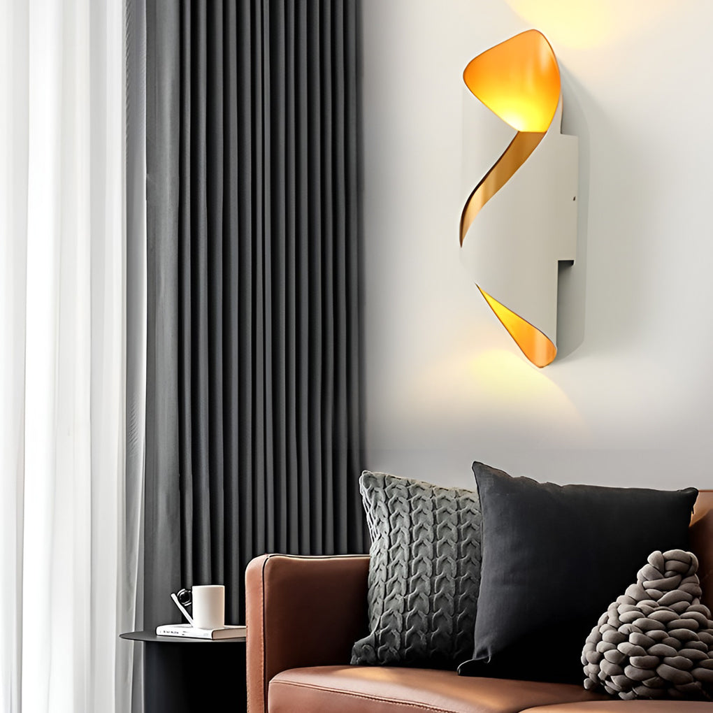 NIGHTLOX – Modern LED Outdoor Wall Fixture