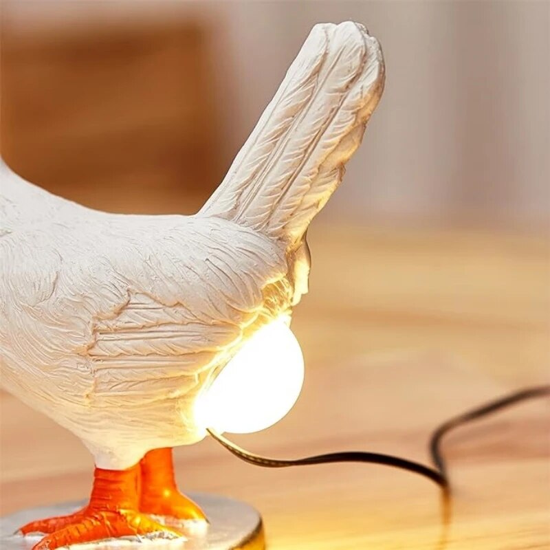 CLUCKORA – Decorative Chicken Table Lamp