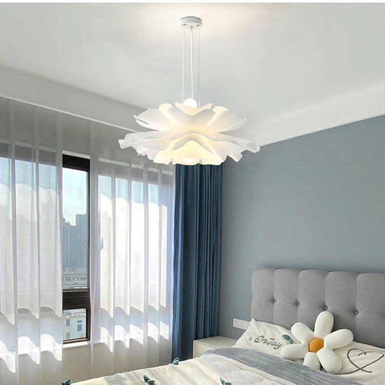 ELYSIA - Elegant White Flower Pendant Light
