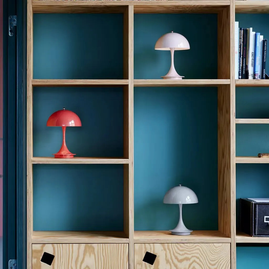 AURIONNA – Modern Luxury LED Table Lamp