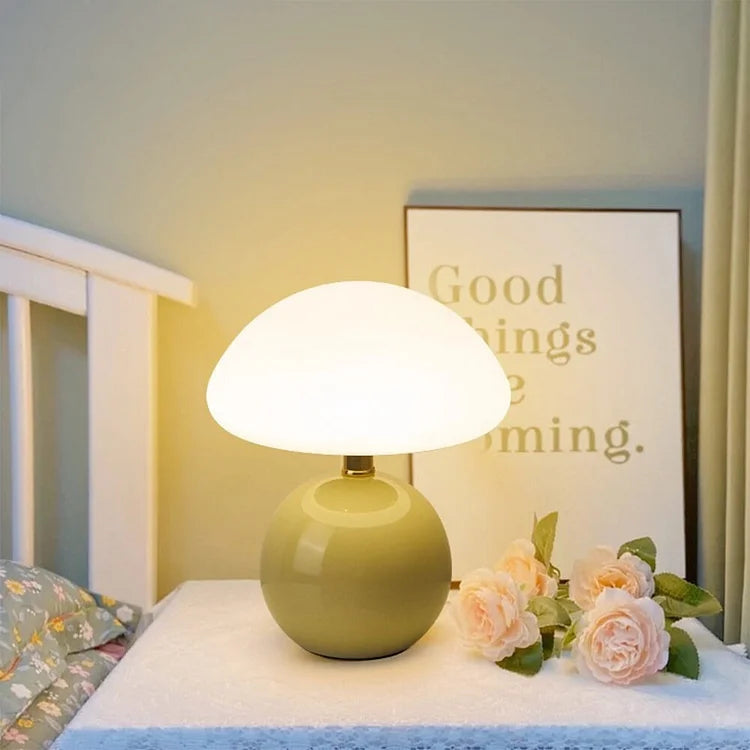 CERAMOIR - Bauhaus Cream Mushroom Table Lamp