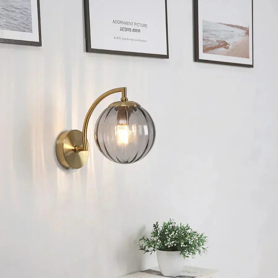 GLAZIQUE – Elegant Glass Wall Light