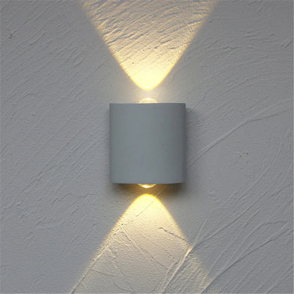 VIVARA - Sleek LED Outdoor Wall Sconce Light