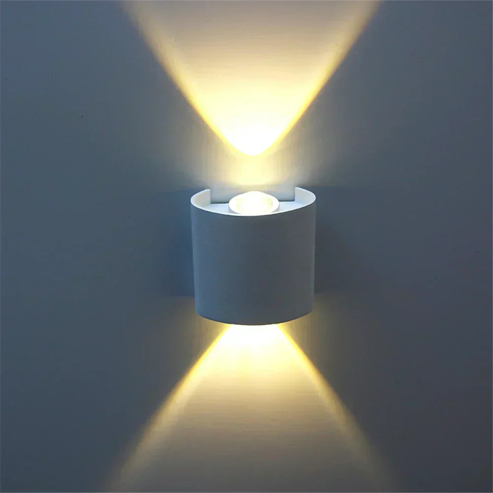 VIVARA - Sleek LED Outdoor Wall Sconce Light