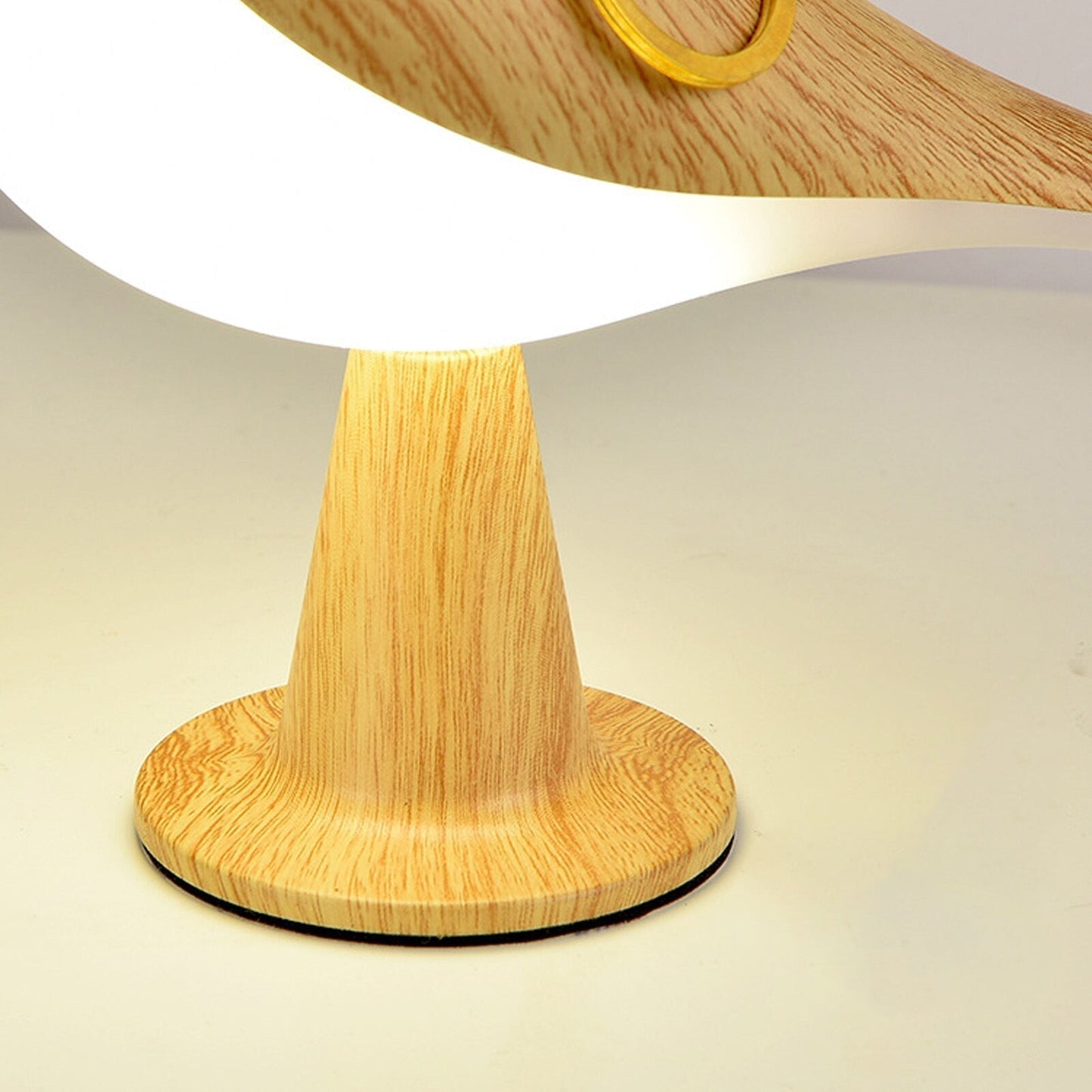 NESTORA – Elegant Bird Accent Table Lamp
