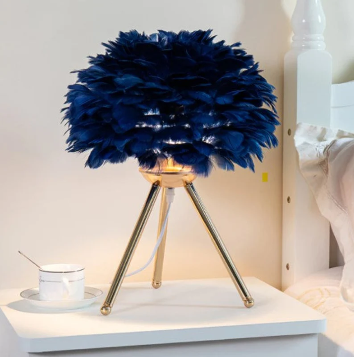 FEATHIQUE - Decorative Feather Table Lamp