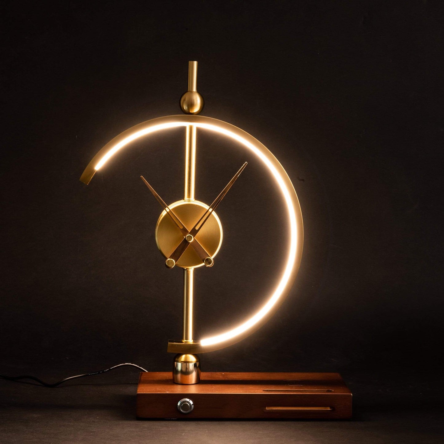 NOVAARC - Minimalist LED Table Lamp with Clock