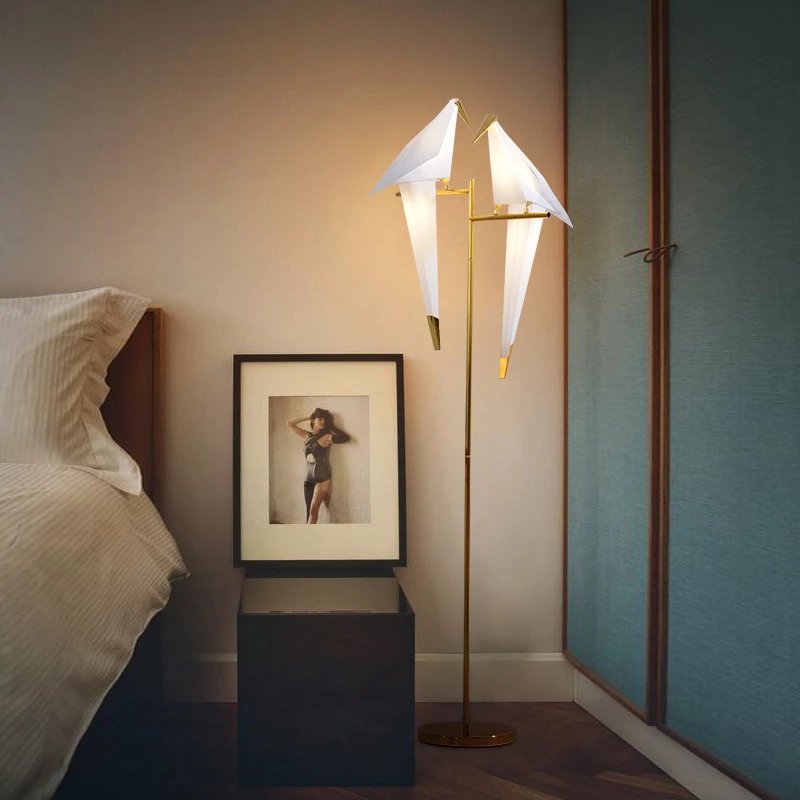 ORIVIA - Origami Style Magnetic Bird Lamp