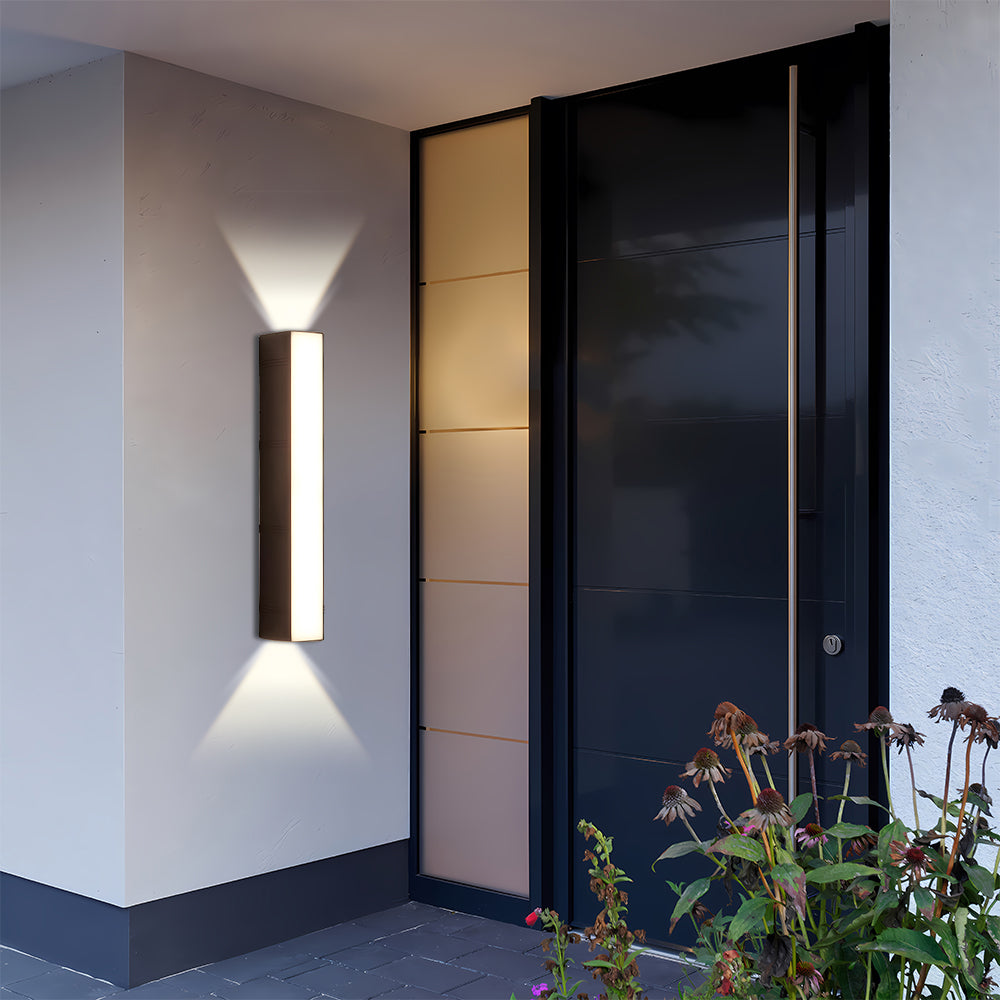 VELORE – Sleek Aluminum LED Outdoor Wall Light