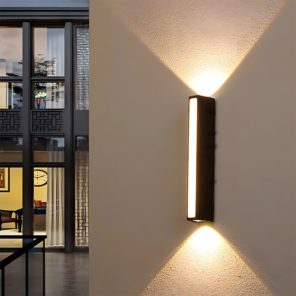 VELORE – Sleek Aluminum LED Outdoor Wall Light