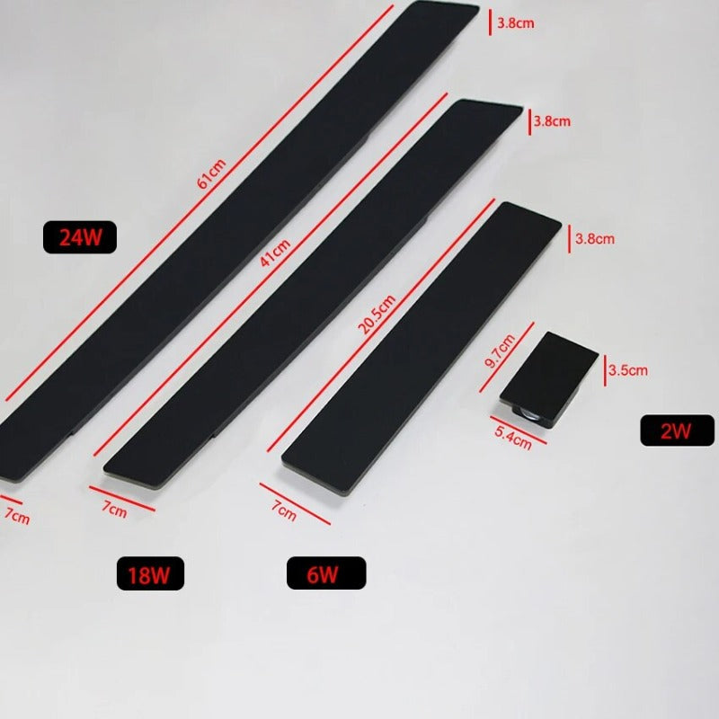 NOVARO – Contemporary Weatherproof Outdoor Wall Light